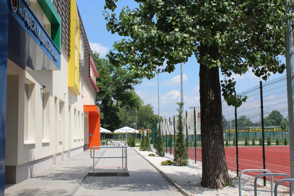 Youth Centre Plovdiv Exterior photo